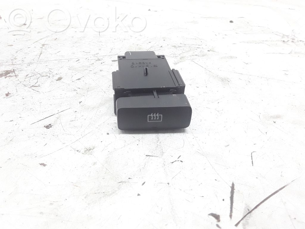 Toyota Corolla Verso AR10 Windscreen/window heater switch 