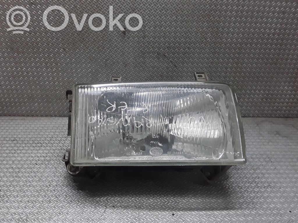Volkswagen Transporter - Caravelle T4 Lampa przednia 