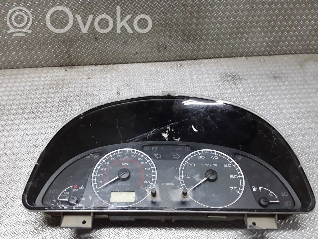 Speedometer (instrument cluster)   216530840