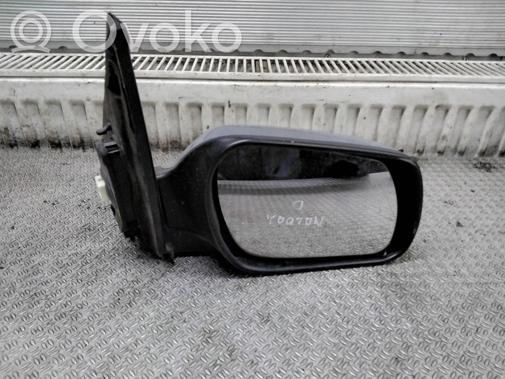 Mazda 2 Front door electric wing mirror 