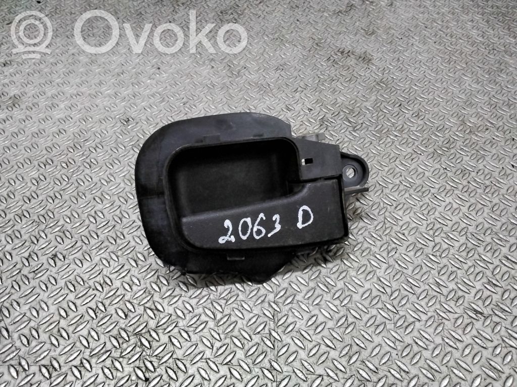 BMW 3 E36 Manecilla interna puerta delantera 