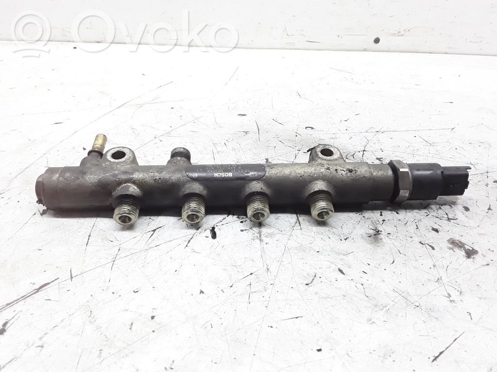 Peugeot 206 Fuel main line pipe 