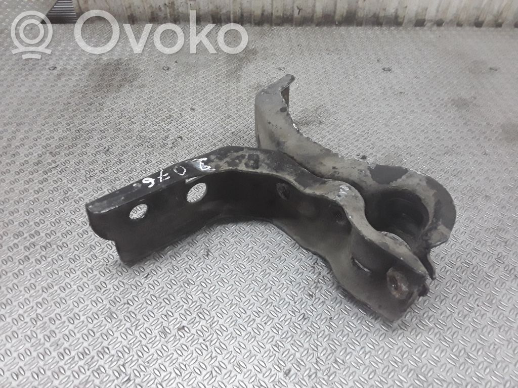 Citroen C5 Mocowanie stabilizatora osi tylnej 
