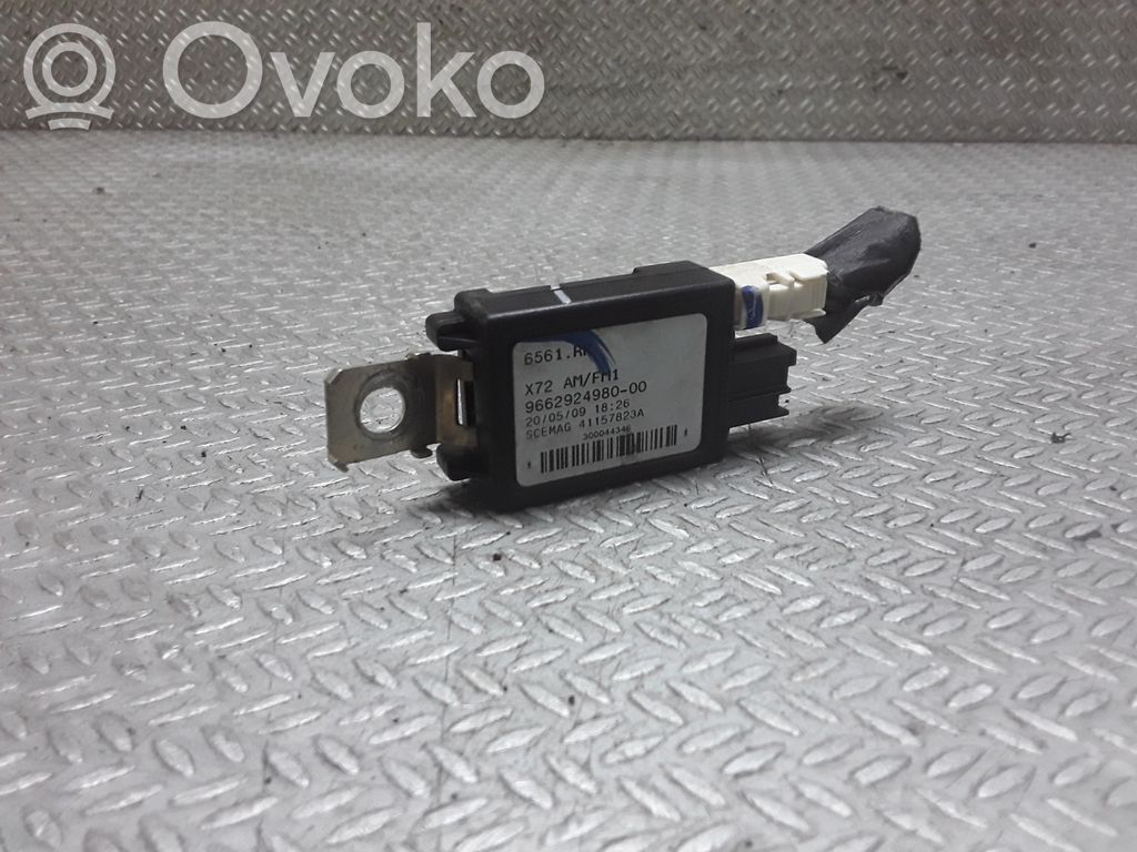 Citroen C5 Aerial antenna amplifier 