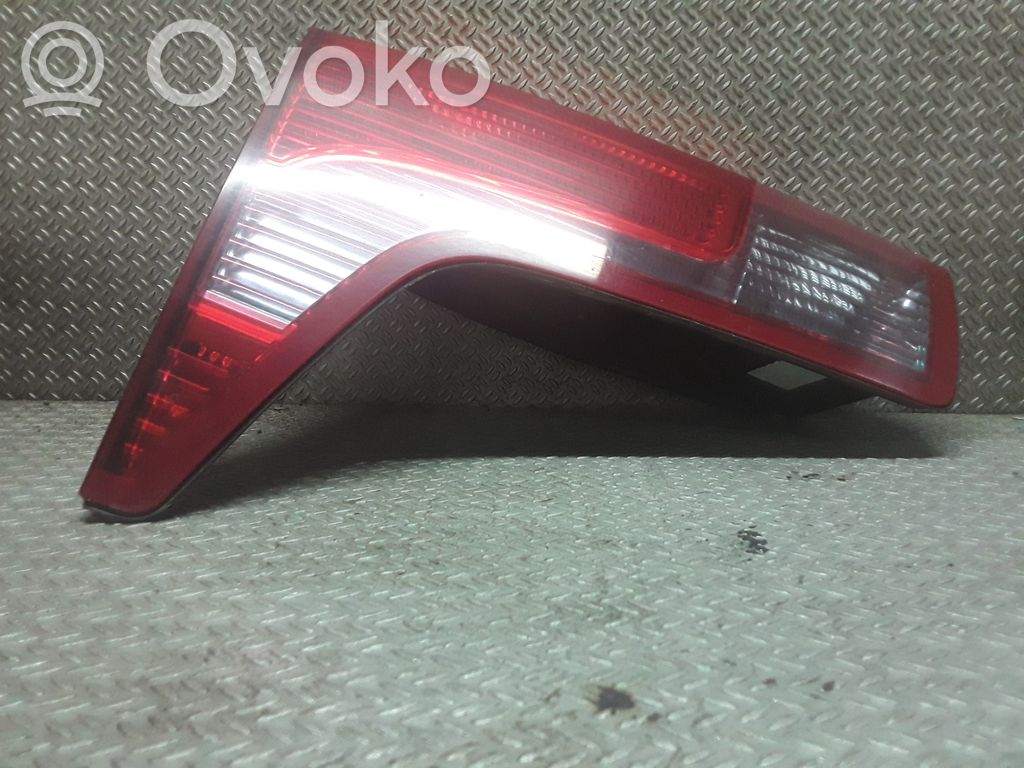 Citroen C5 Tailgate rear/tail lights 