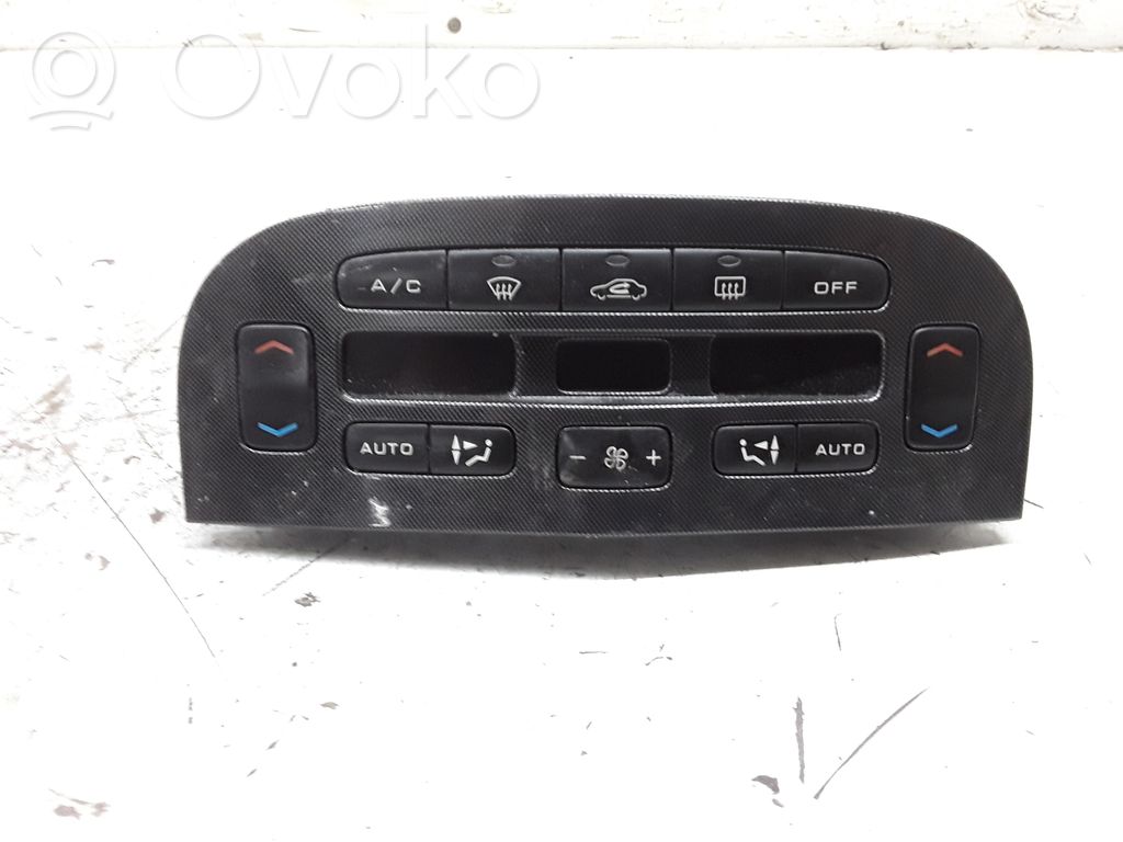 Peugeot 607 Climate control unit 