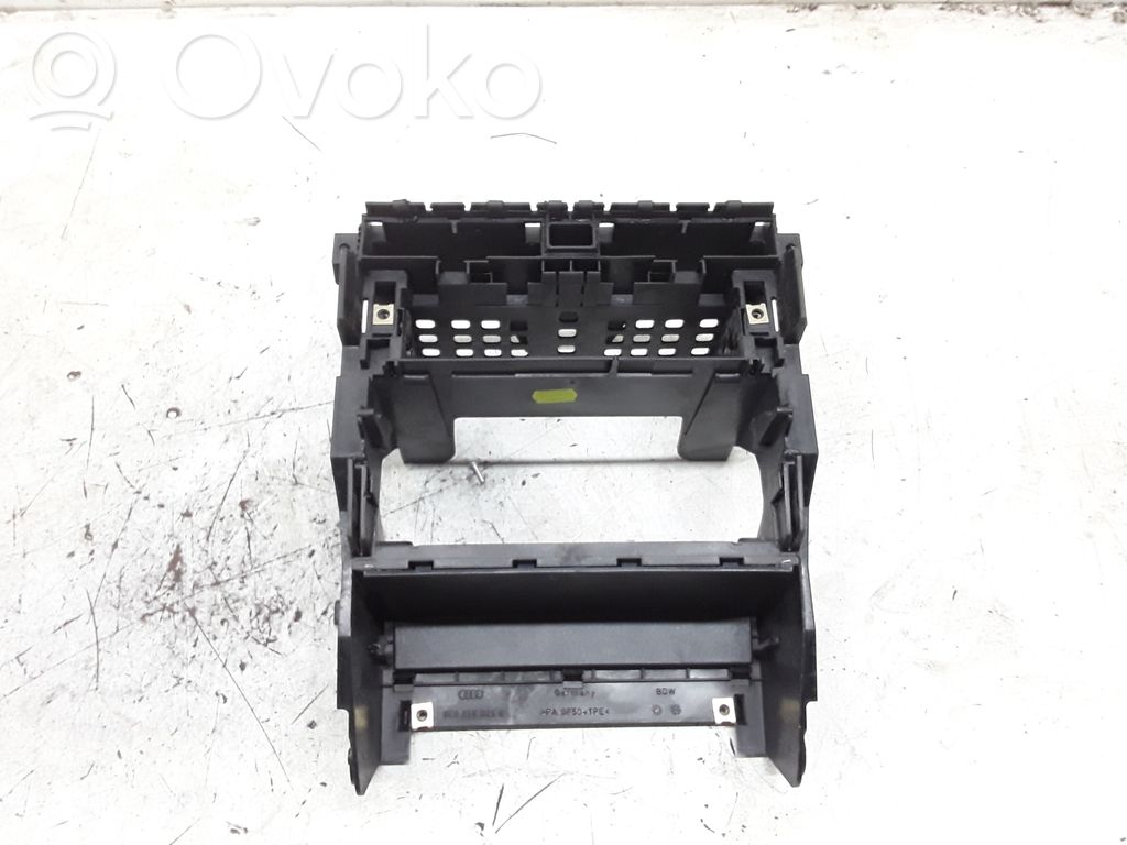 Audi A4 S4 B7 8E 8H Console centrale, commande chauffage/clim