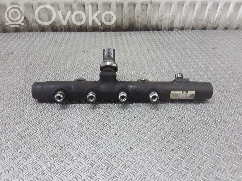 Renault Scenic II -  Grand scenic II Fuel main line pipe 