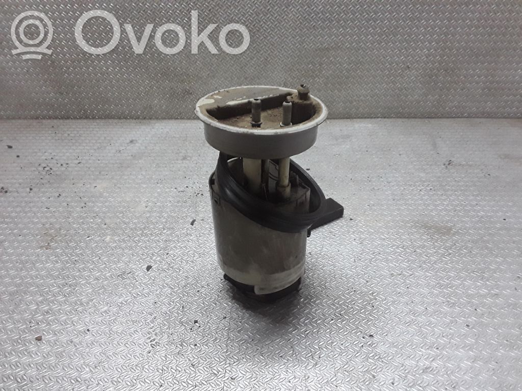 Audi A4 S4 B7 8E 8H Bomba interna de combustible 