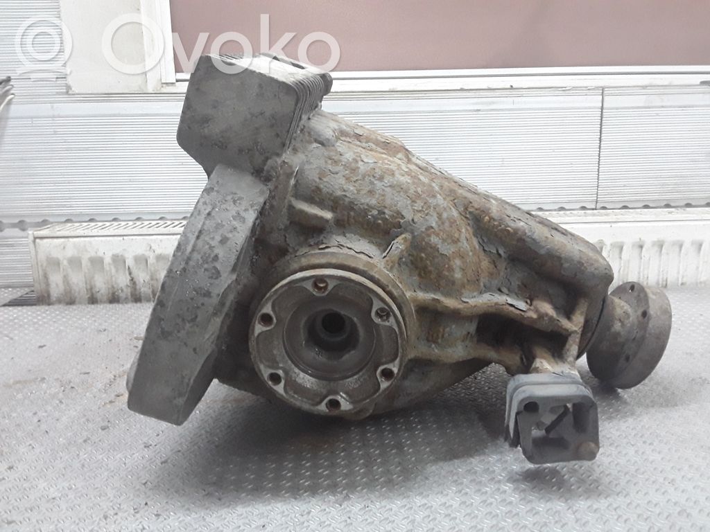 BMW 7 E65 E66 Rear differential 