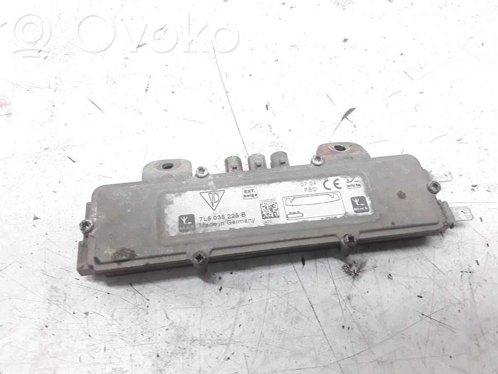 Amplificador de antena aérea   7L5035225B