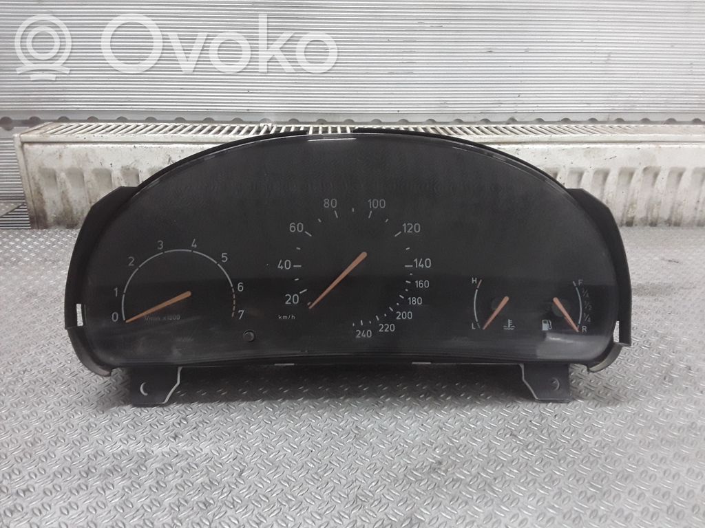Saab 9-5 Speedometer (instrument cluster) 