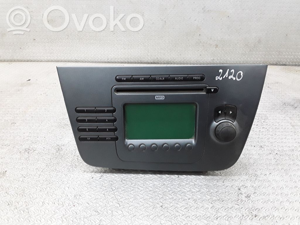 Panel / Radioodtwarzacz CD/DVD/GPS   5P1035186B
