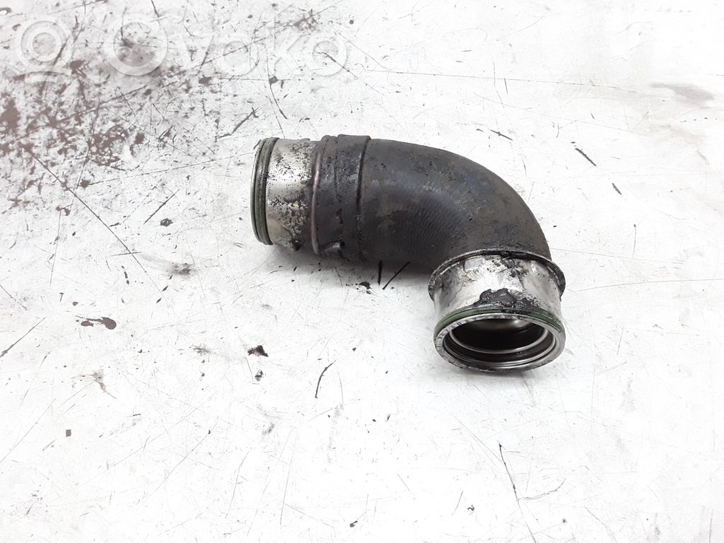 Volkswagen Touran I Tubo flessibile intercooler