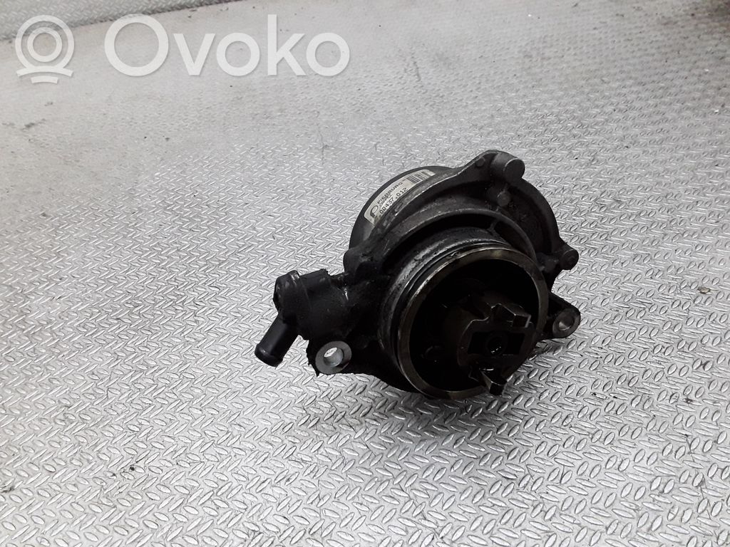BMW 3 E90 E91 Pompa podciśnienia / Vacum 