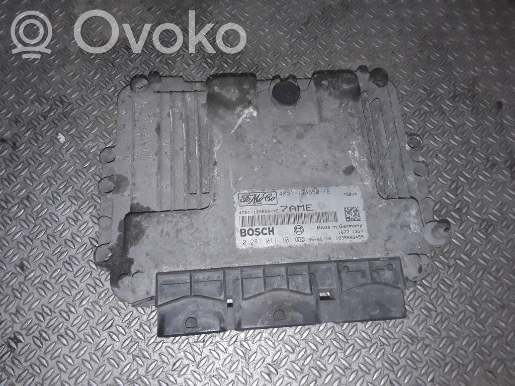 Moottorin ohjainlaite/moduuli   0281011701,4M5112A650YE