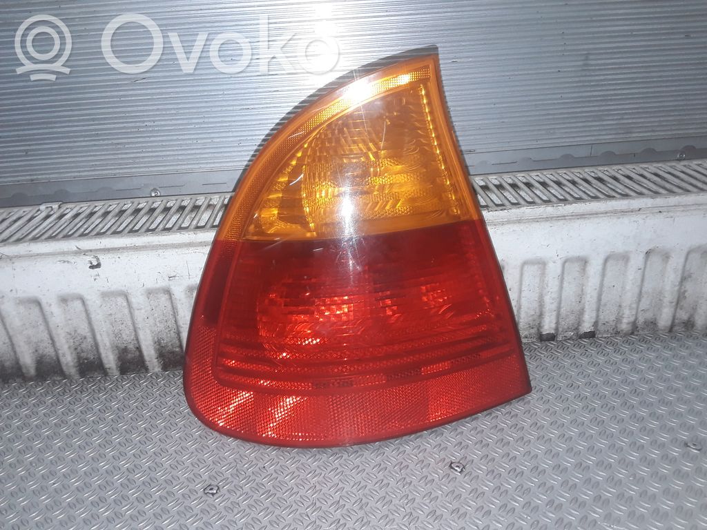 BMW 3 E46 Rear/tail lights 