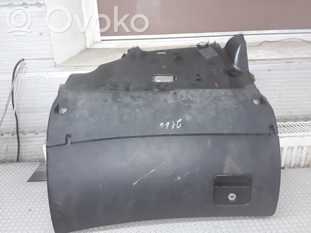 Audi A6 S6 C5 4B Glove box 