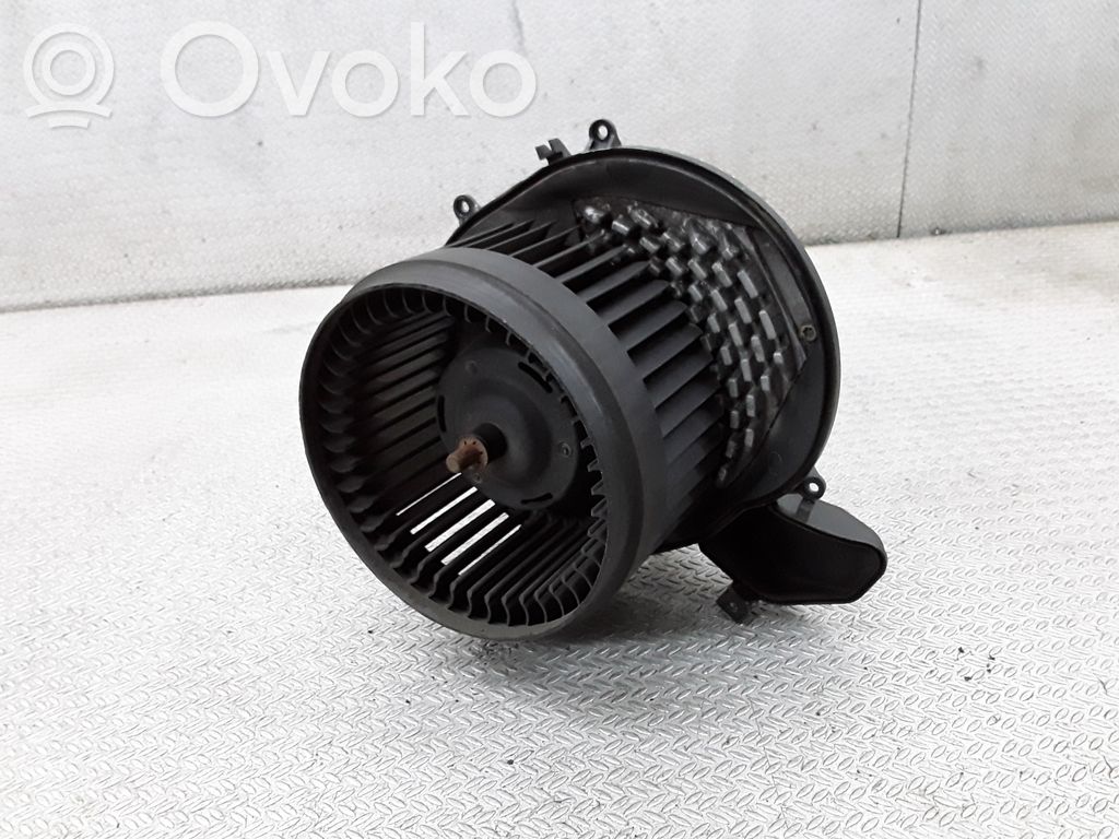 Mazā radiatora ventilators   28417