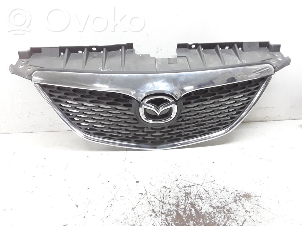 Mazda MPV Front bumper upper radiator grill 
