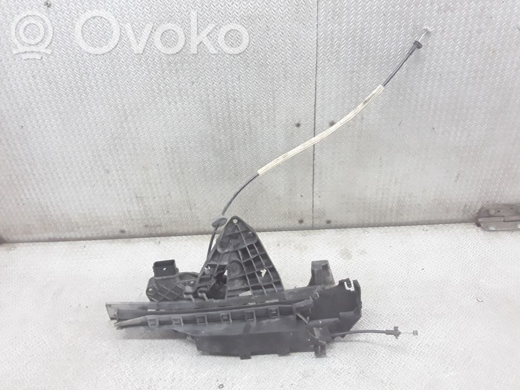 Ford Focus C-MAX Front door lock 