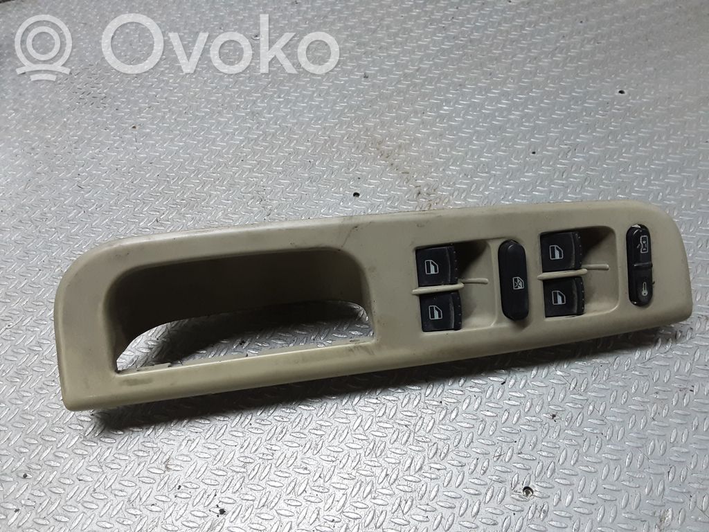 Interruptor del elevalunas eléctrico   1J4959857C