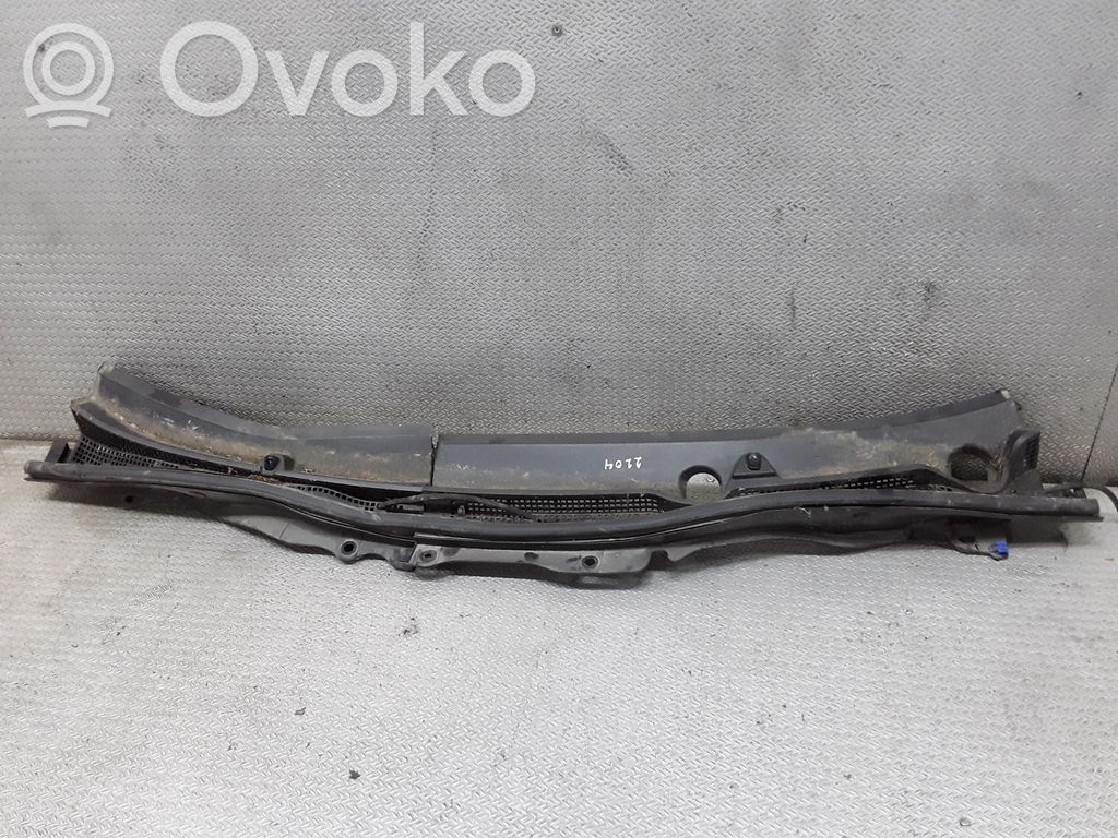 Mazda 2 Wiper trim 