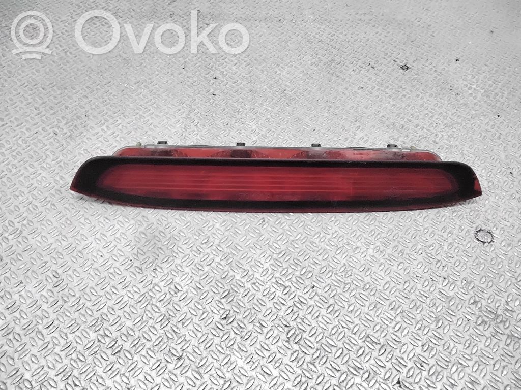 Toyota Corolla Verso E121 Third/center stoplight 