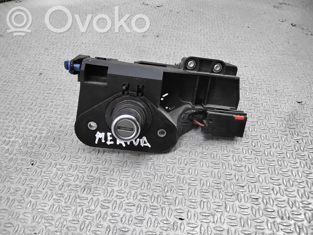 Opel Meriva A Spynelė galinio dangčio (išorėje) 