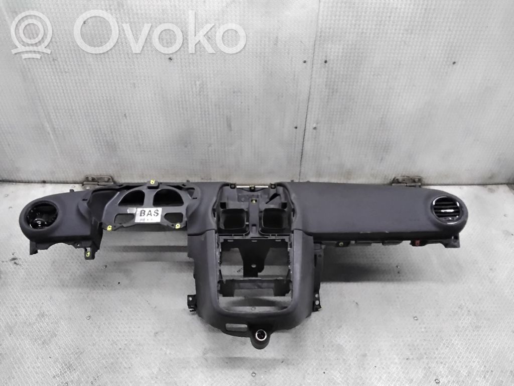 Opel Corsa D Panelė 
