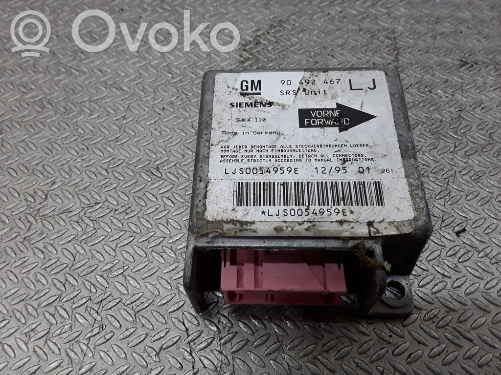 Opel Omega B1 Airbag control unit/module 