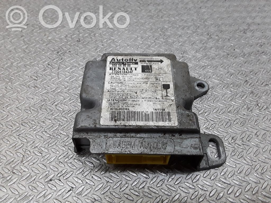 Renault Scenic I Airbag control unit/module 
