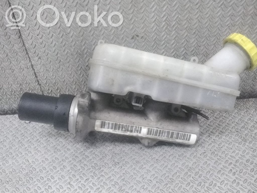 Chrysler Voyager Pääjarrusylinteri 