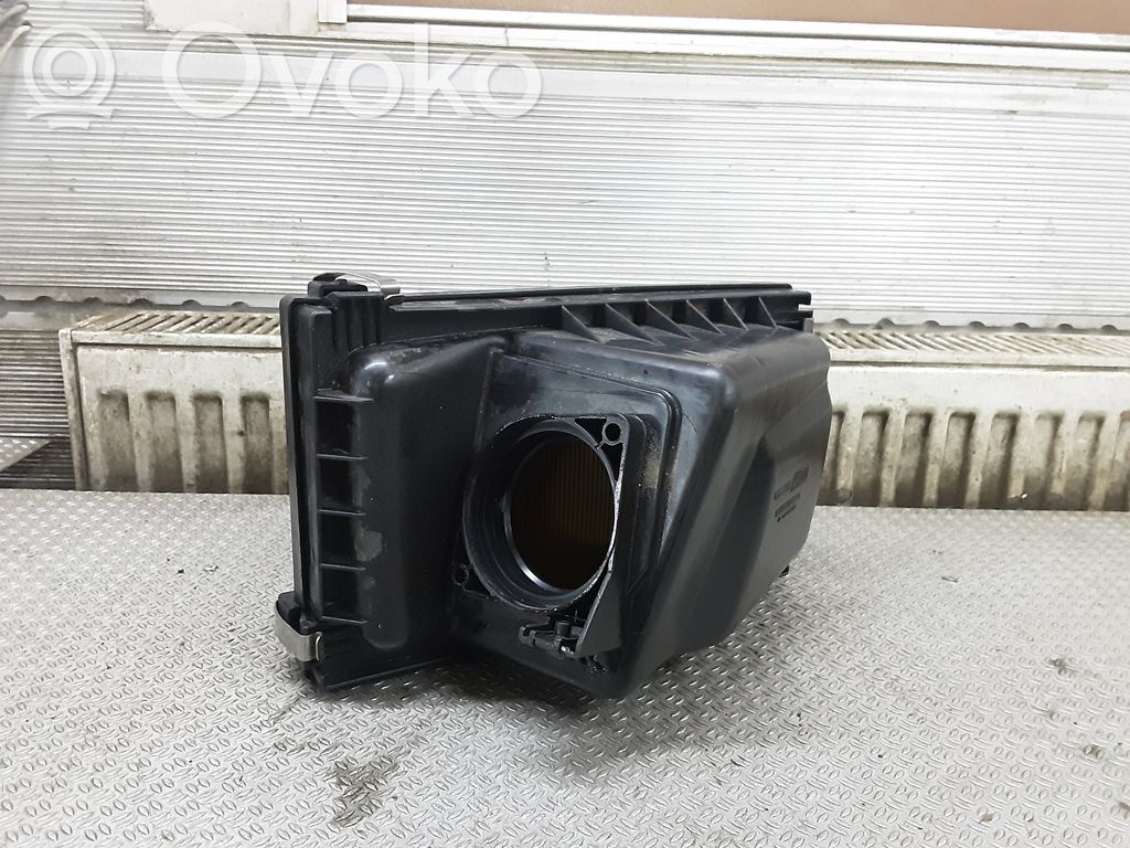 Nissan Primera Air filter box 