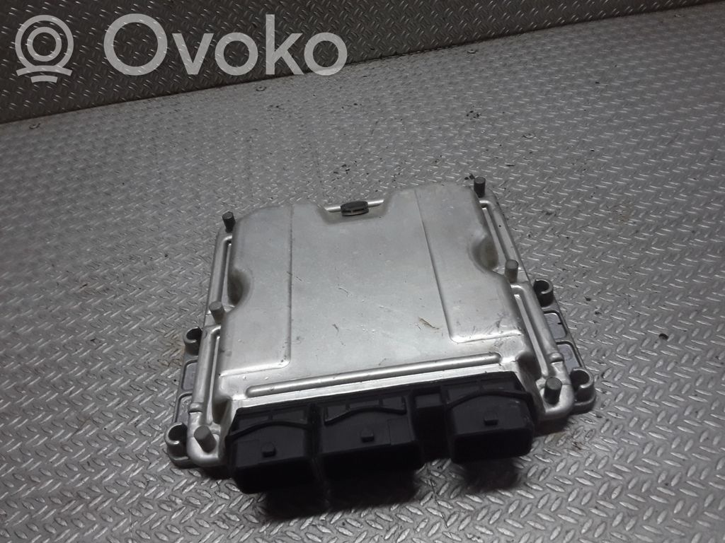 Citroen C8 Engine control unit/module 