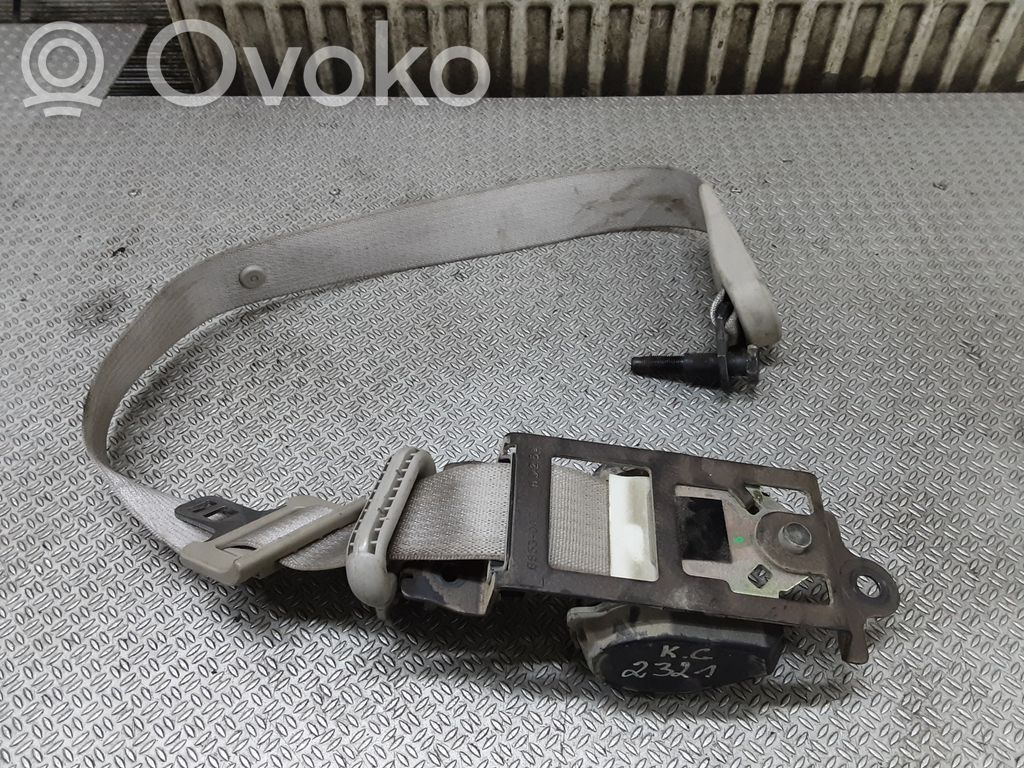 Chrysler Pacifica Rear seatbelt 