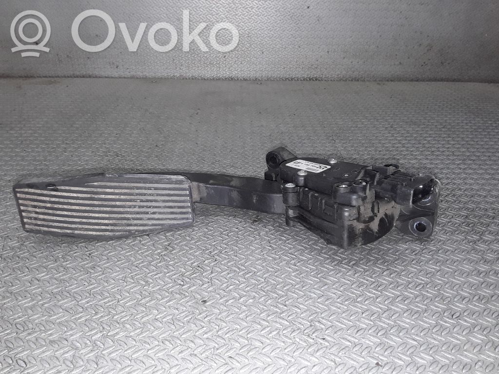 Akceleratoriaus pedalas   9186724