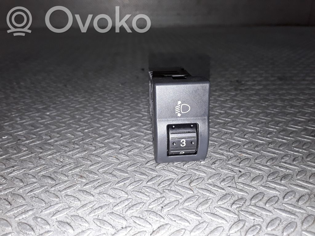 Mazda 3 I Headlight level height control switch 
