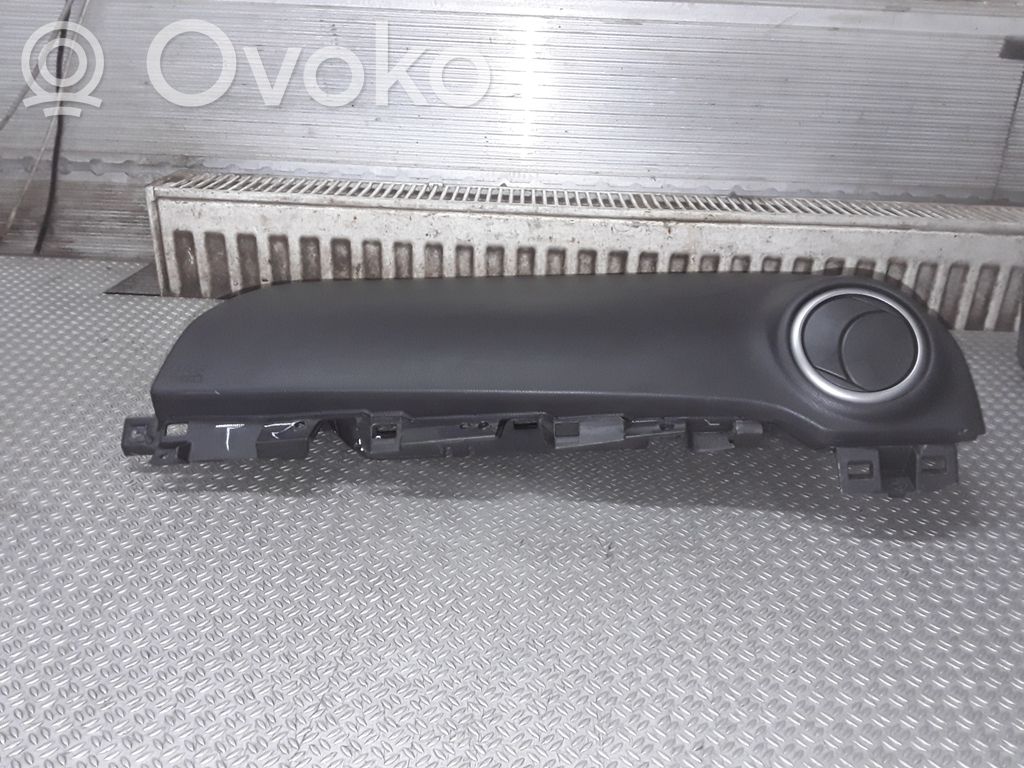 Mazda 3 I Tapa del airbag 