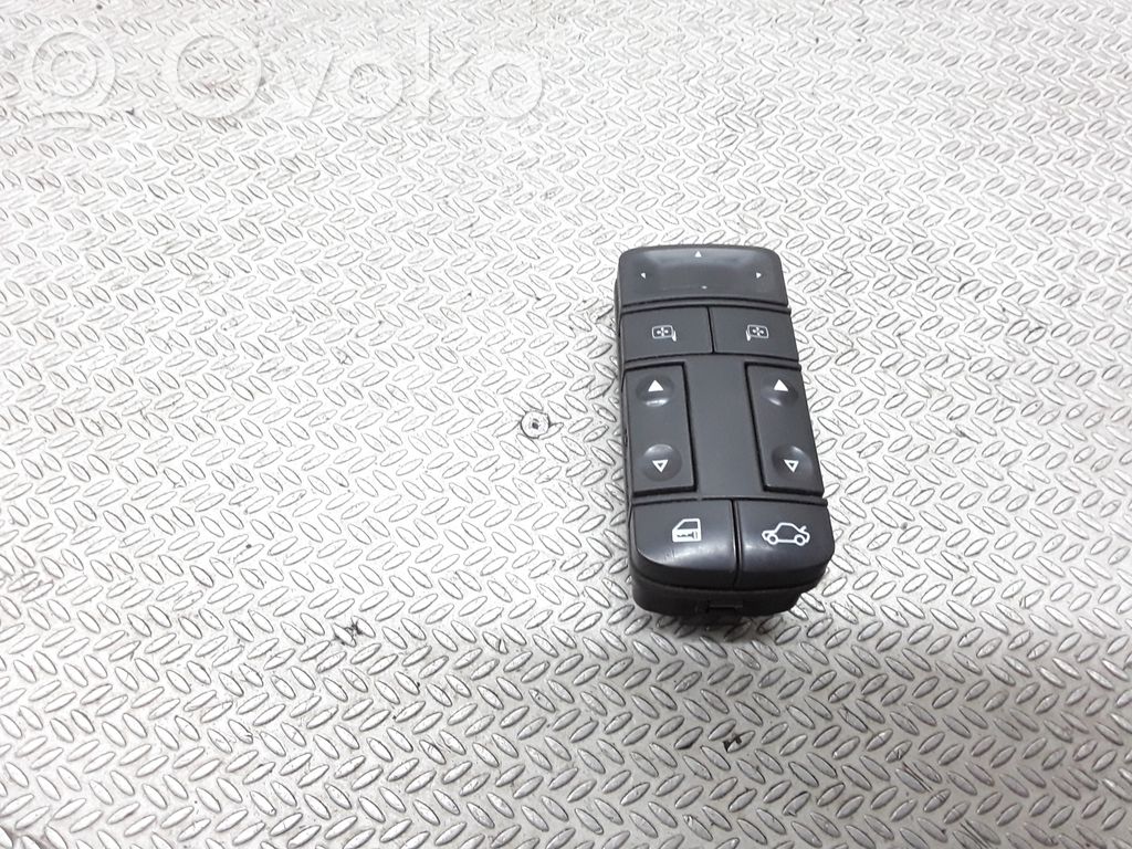 Electric window control switch   09185952
