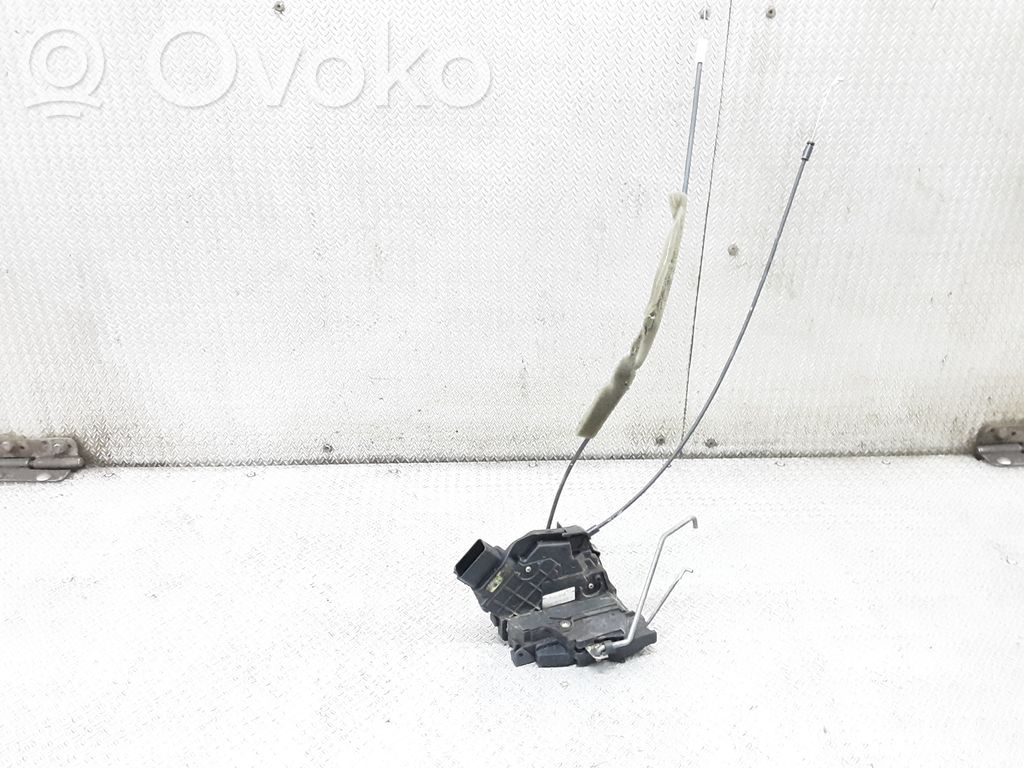 Mazda 3 I Etuoven lukko 