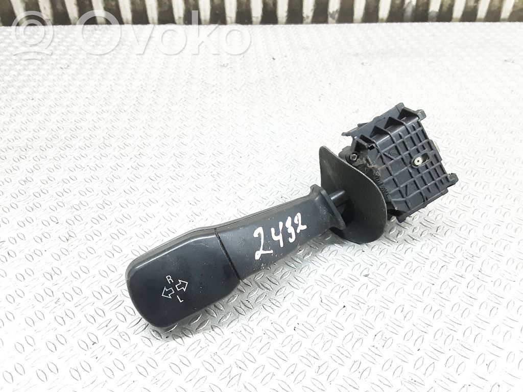 BMW 5 E39 Indicator stalk 