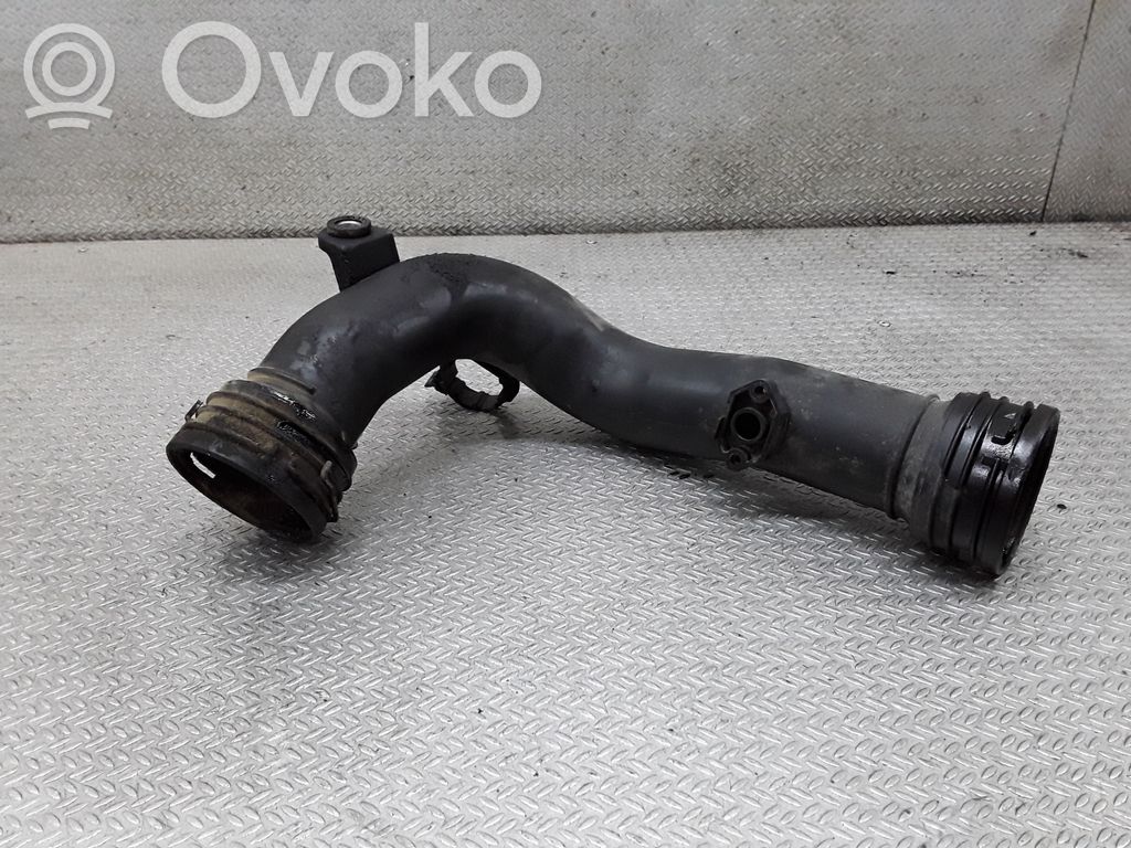 Volkswagen Touran I Tubo flessibile intercooler