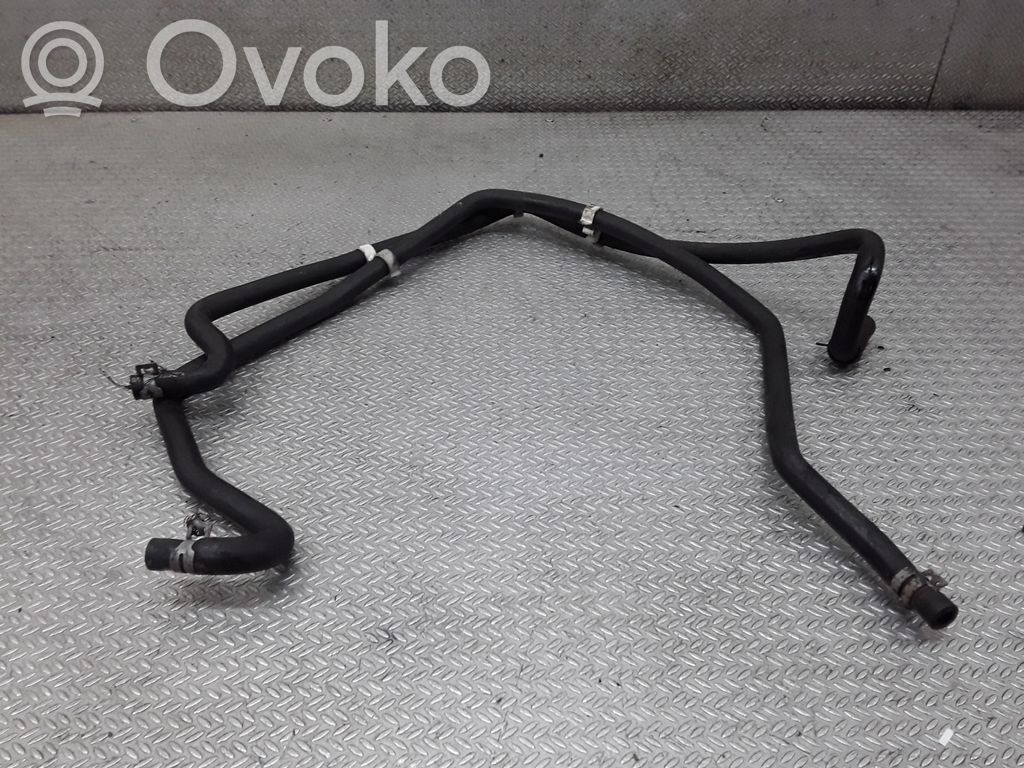 Engine coolant pipe/hose