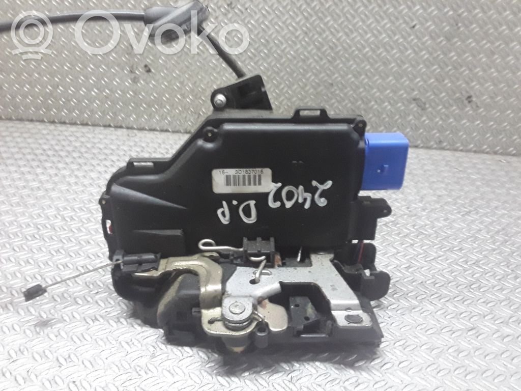 Volkswagen Touran I Încuietoare ușă față