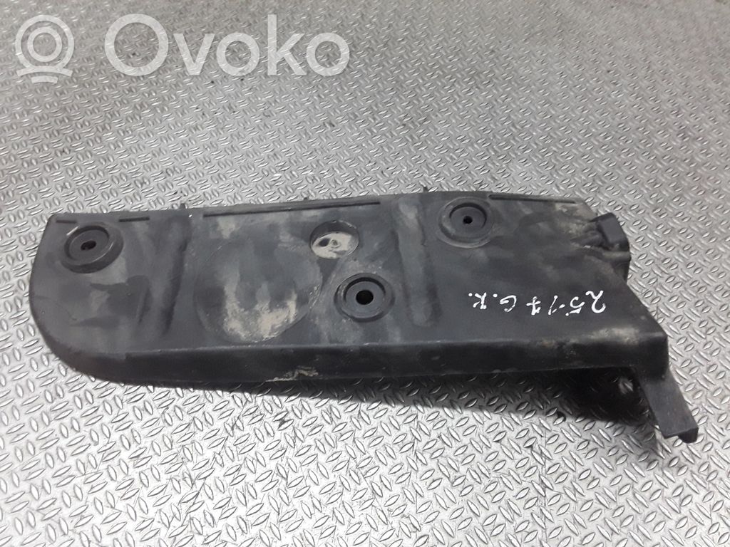 Rear bumper mounting bracket   8E0807453