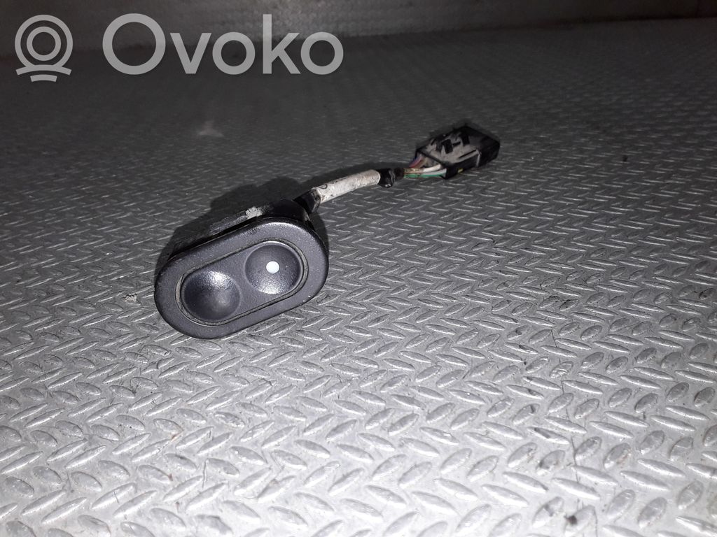 Electric window control switch   90318942