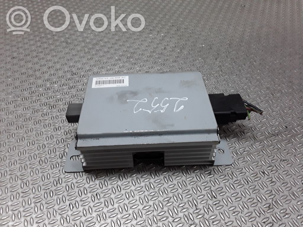 Sound amplifier   VP6CYF18C808AC