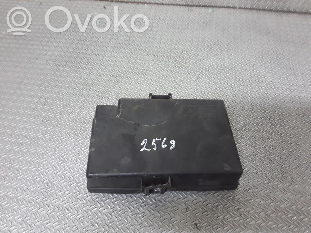 Ford Transit Deckel Sicherungskasten 
