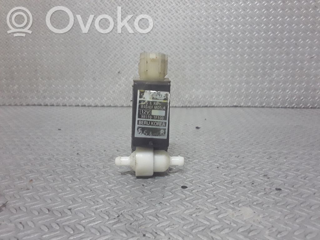 KIA Sportage Windscreen/windshield washer pump 